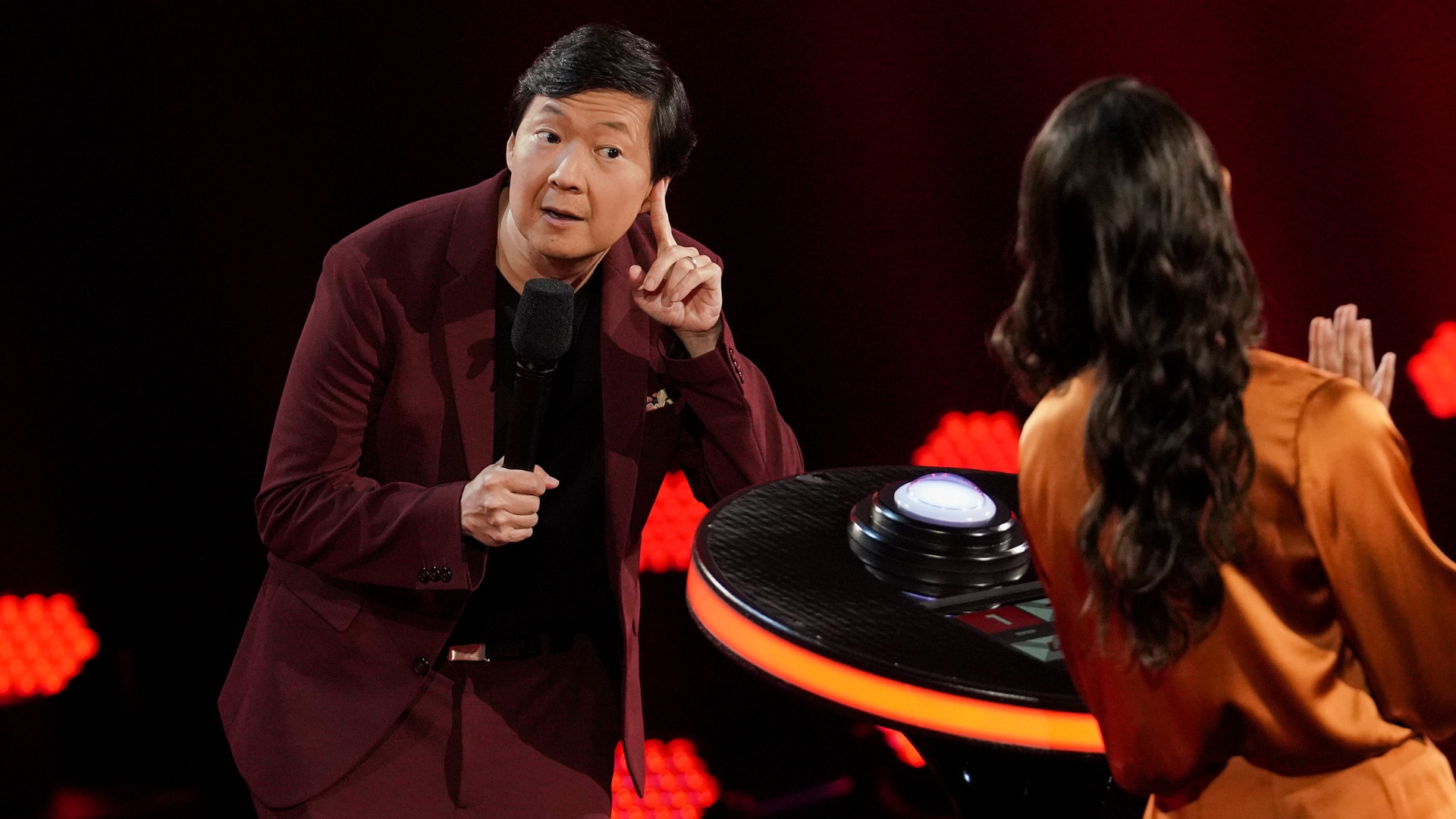 Watch I Can See Your Voice Season 1 Episode 3 Episode 3 Nicole Scherzinger Deray Davis Russell Peters Cheryl Hines Adrienne Houghton Online Fox