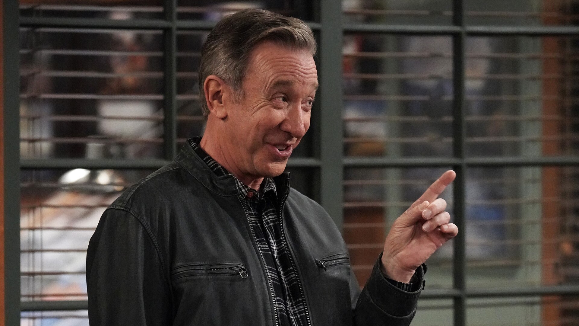 Watch Last Man Standing Season 9 Episode Baxter Boot Camp Online Fox