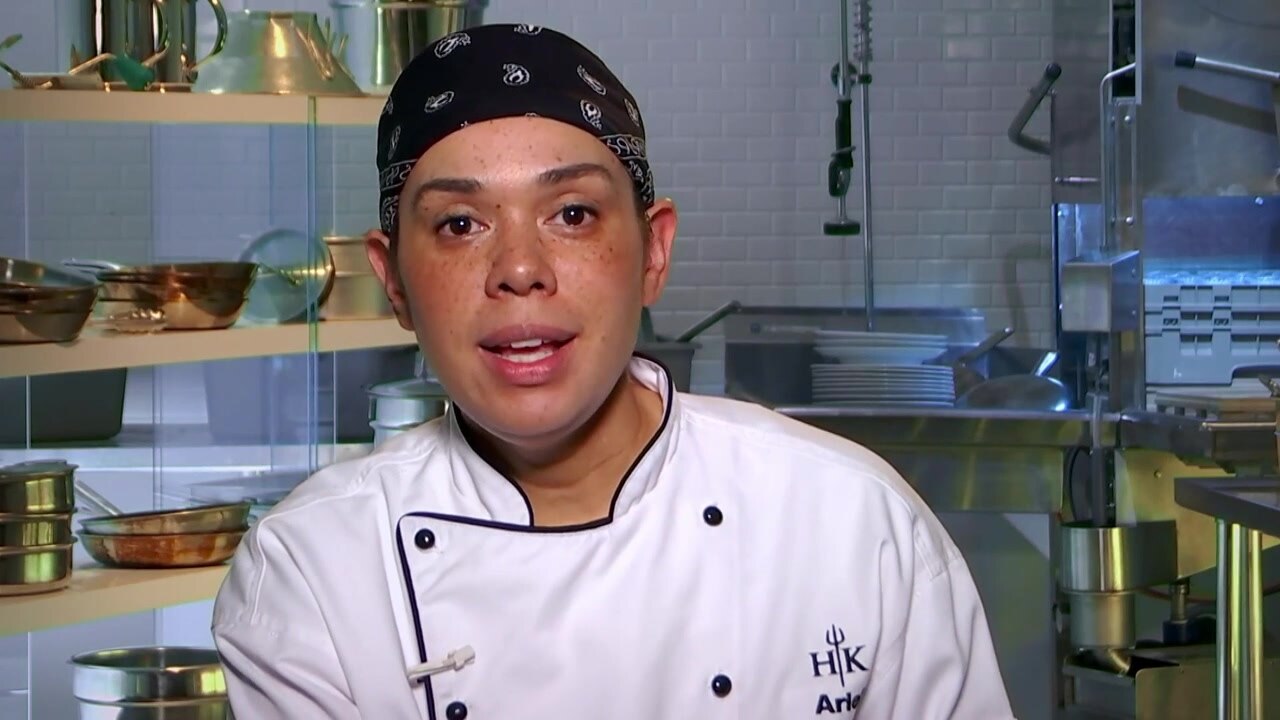 Watch Full Episodes Of Hells Kitchen With Gordon Ramsay On Fox - 