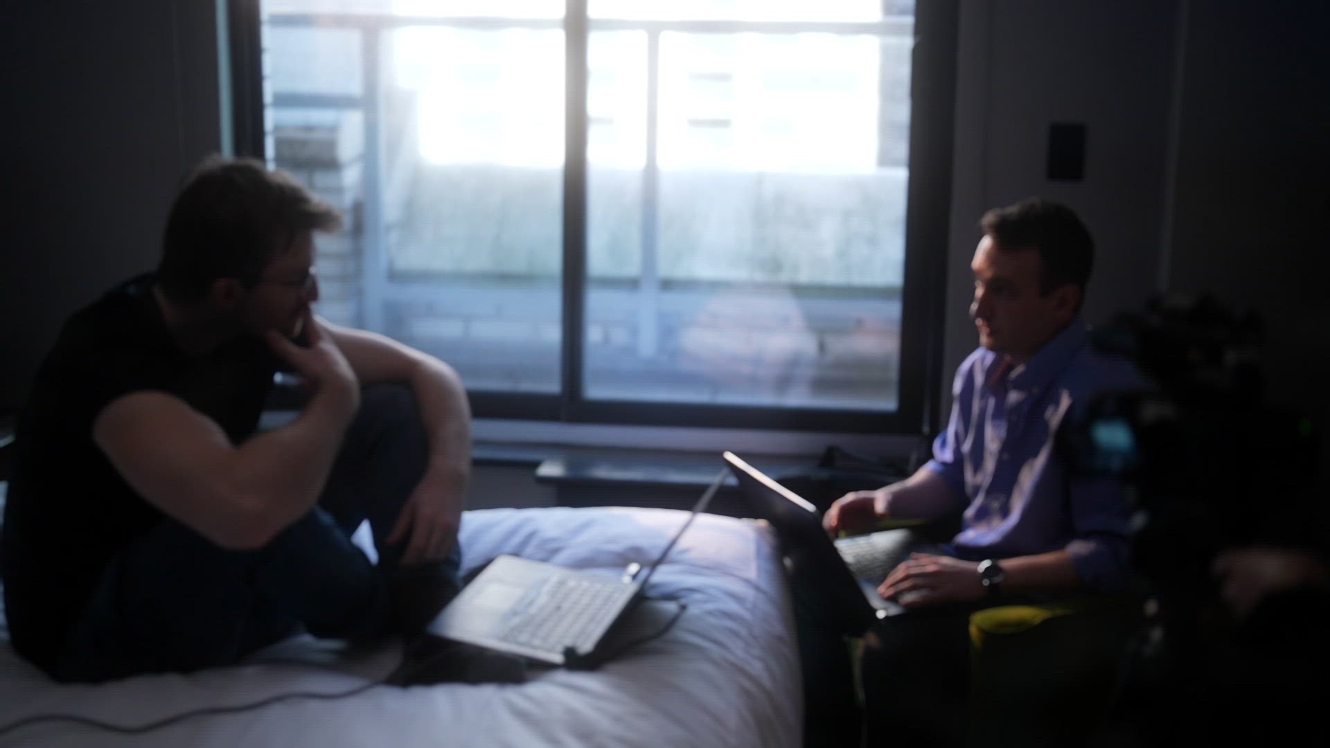 Snowden: Patriot or Traitor? - Part 2: Disclosure