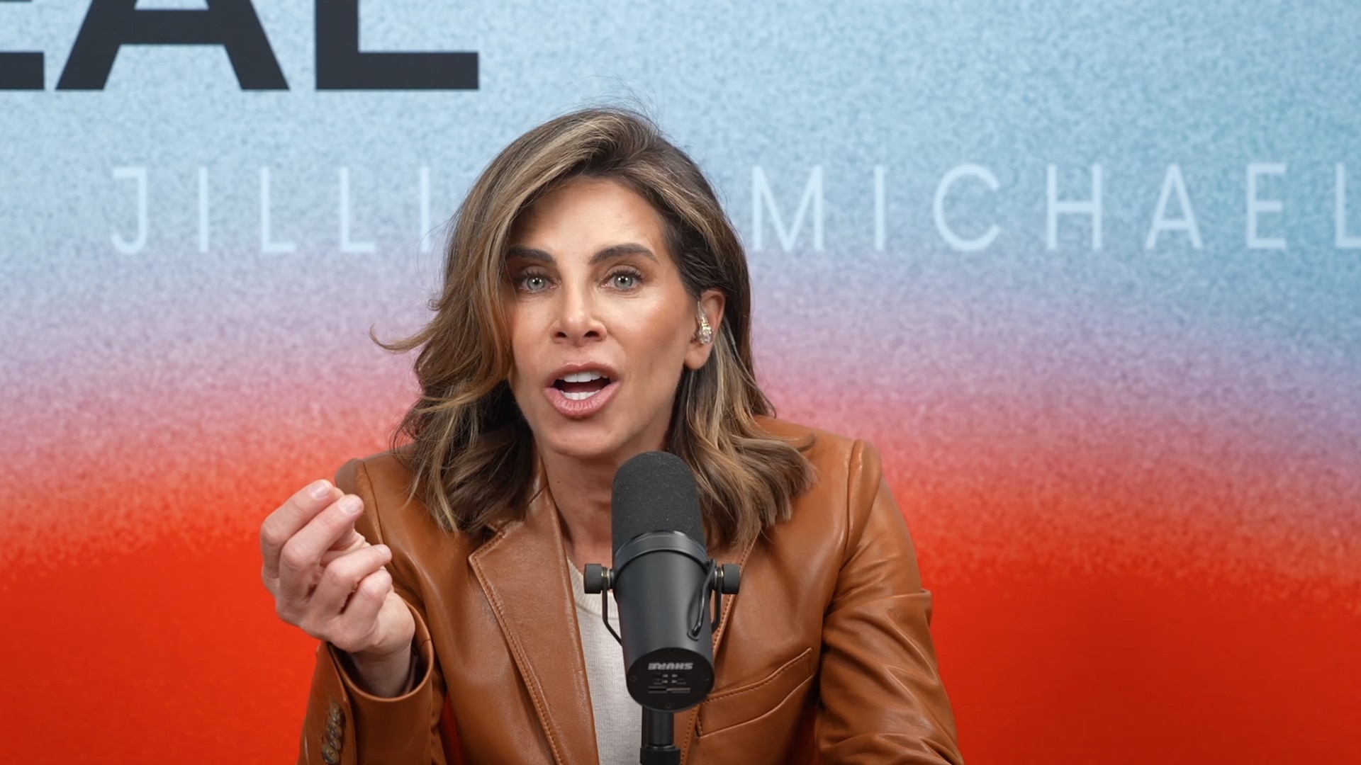 Keeping It Real: Conversations with Jillian Michaels - Hollywood Elite Unmasked!!