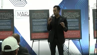 Vivek Ramaswamy: Holly, MI