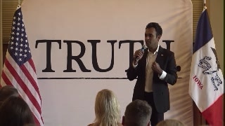 Vivek Ramaswamy: Carroll, IA