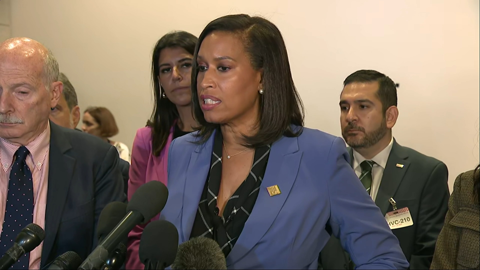 DC Mayor Bowser Reacts to Oversight Hearing