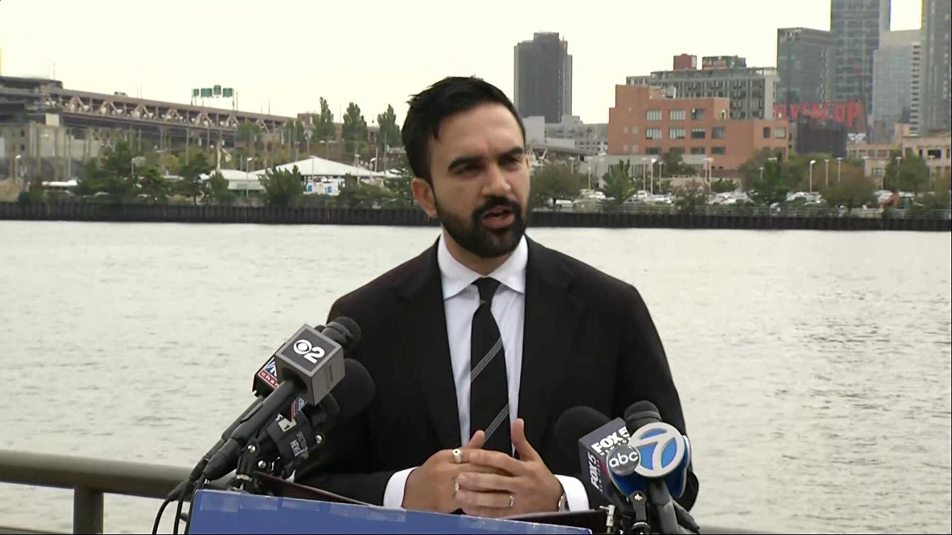 Mamdani Accused of Free Speech Double Standard