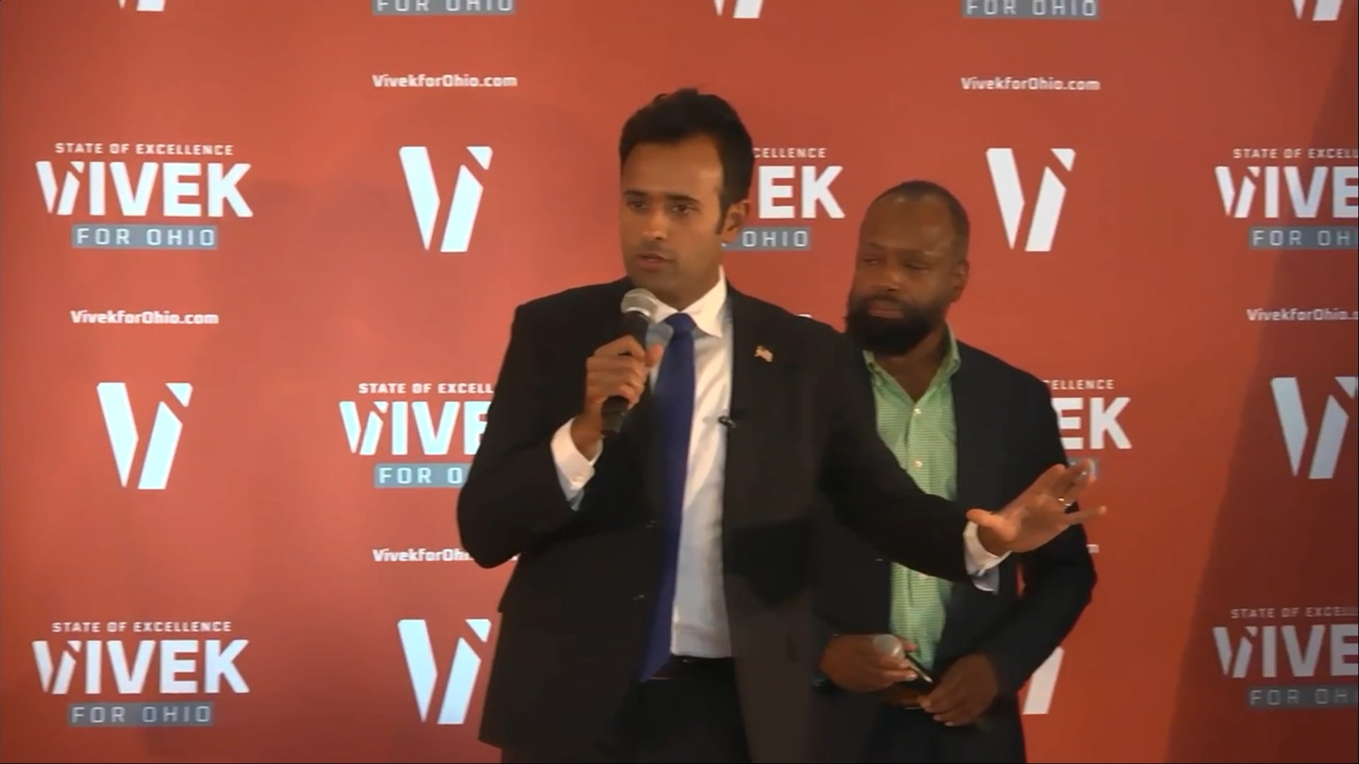 Ramaswamy Campaigns on Safety in Cincinnati