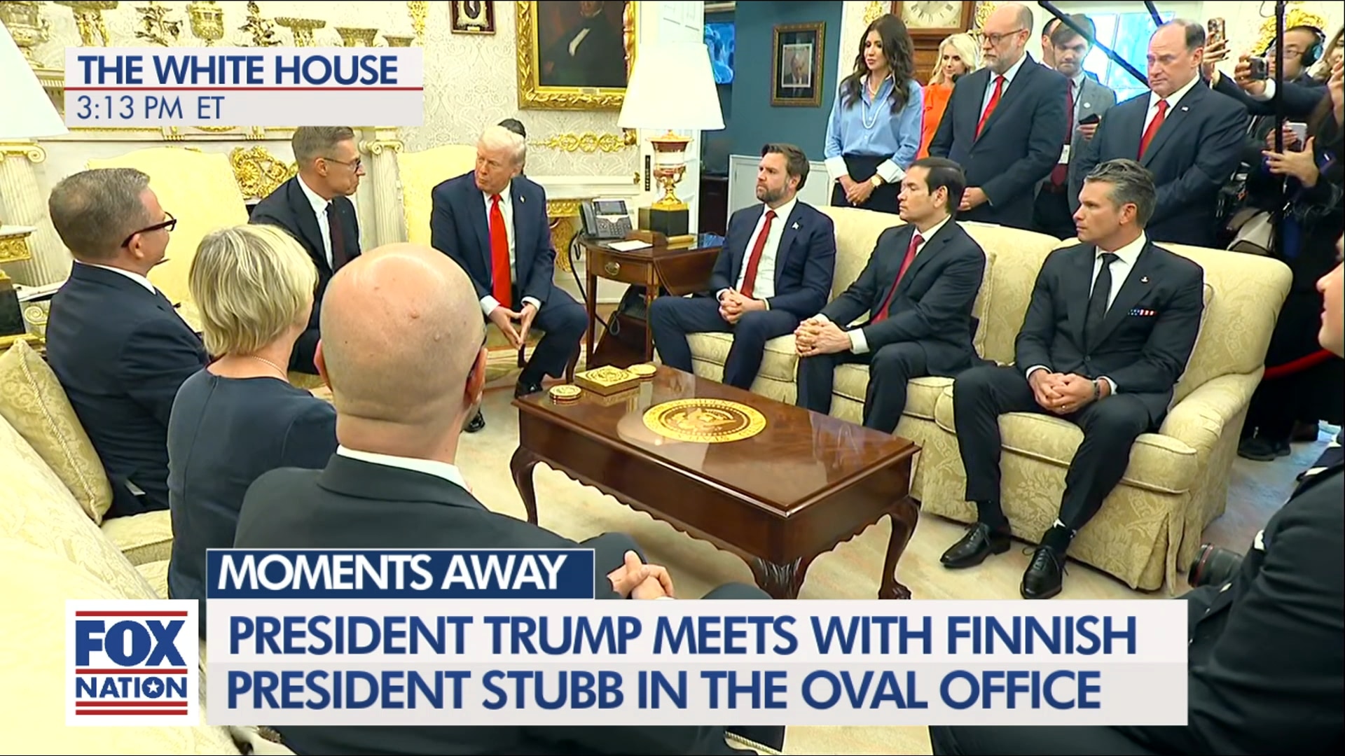 (10/9) Trump Sits Down With Finnish President