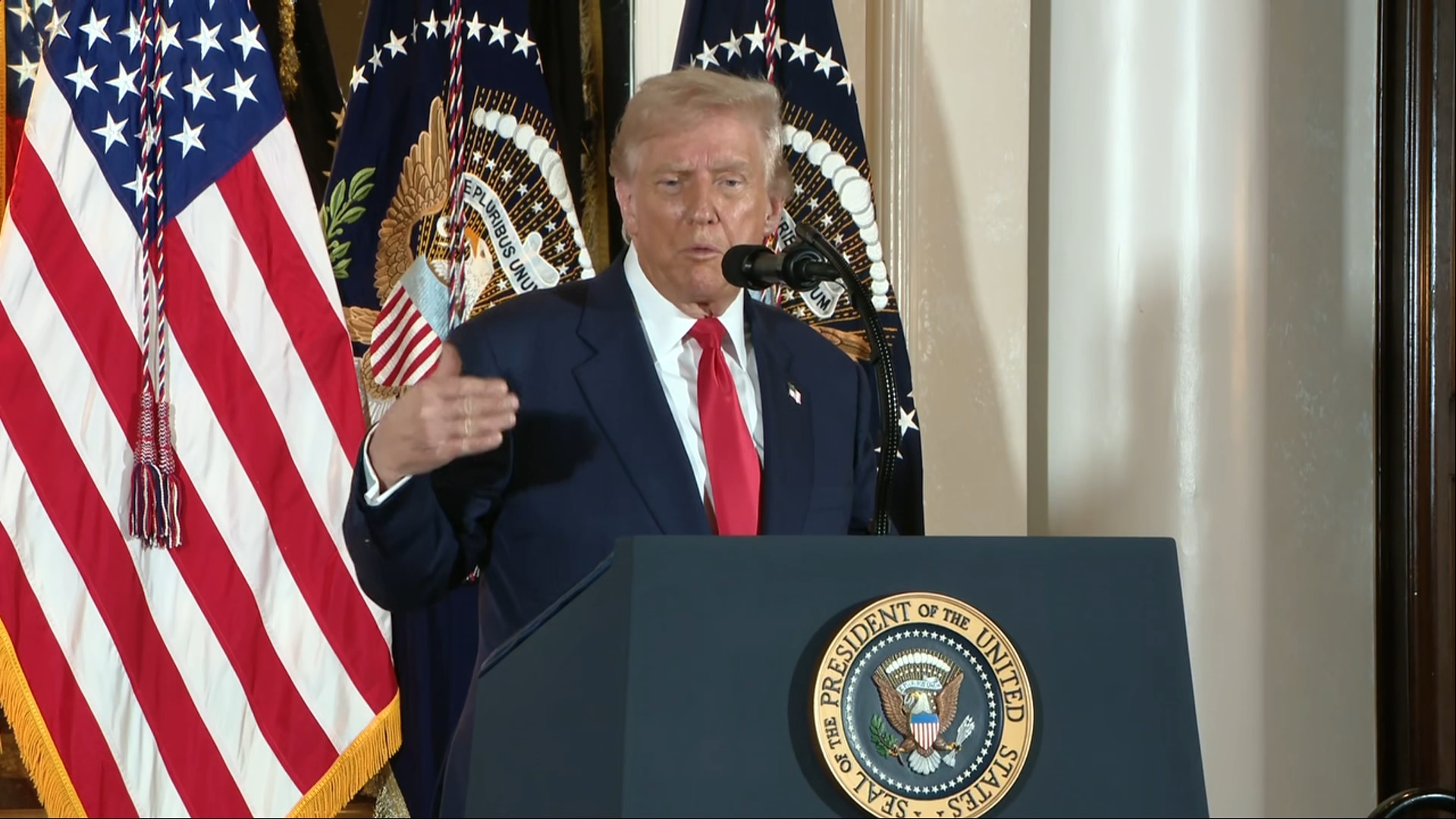 (10/28) Trump Meets Top Japanese Business Leaders