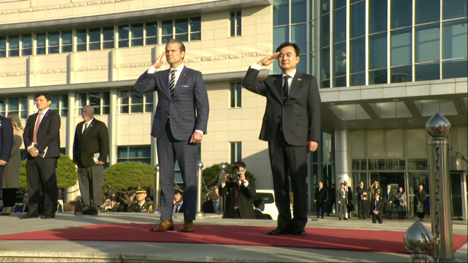 (11/3) Hegseth Welcomed to Yongsan