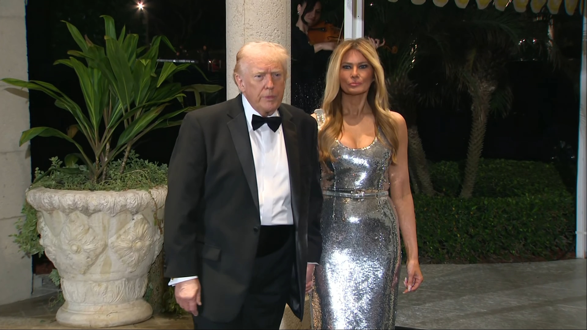 (12/31) Trump Rings in 2026 with $2.75m Auction