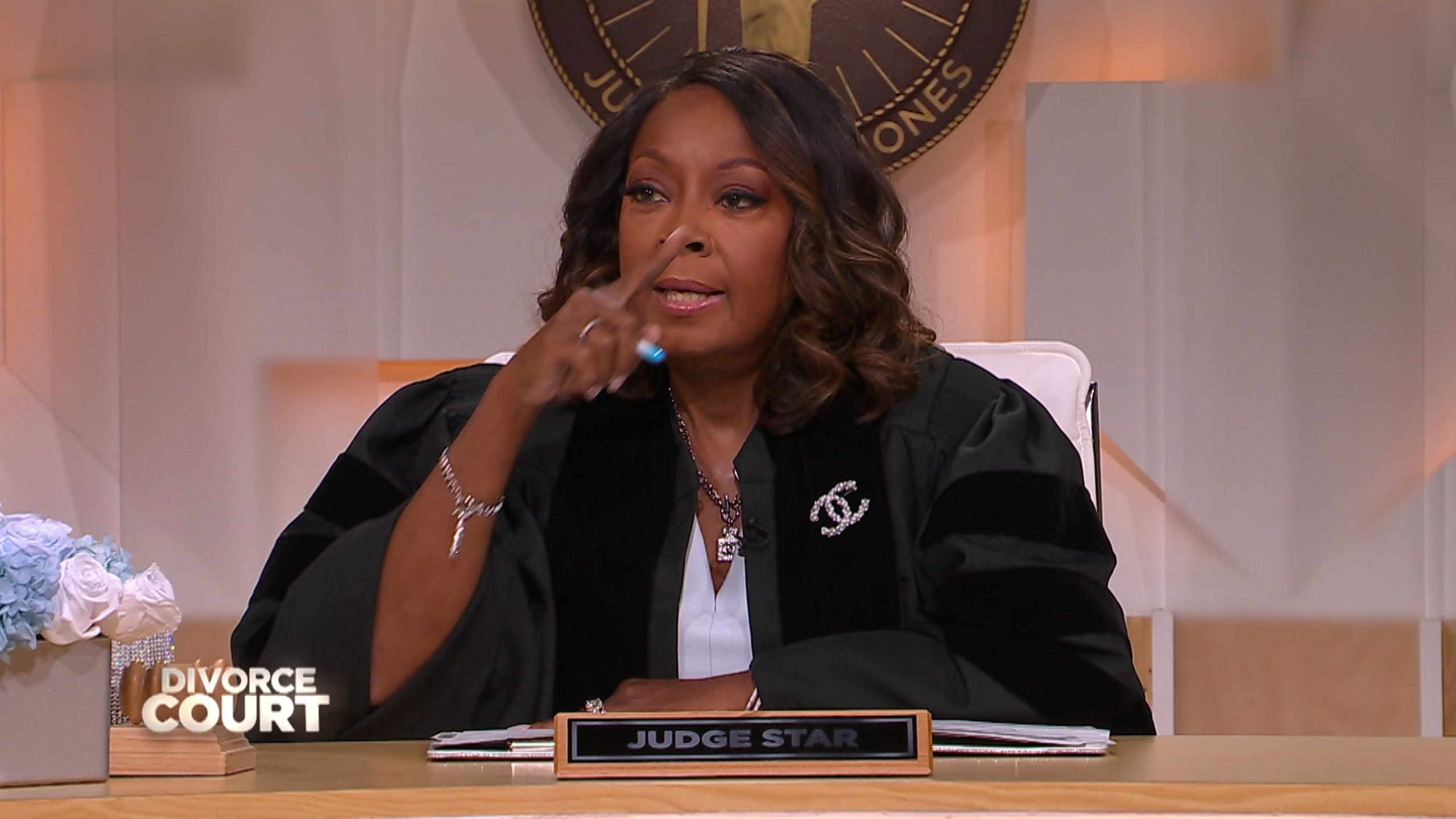 Fading Youth, Fading Love