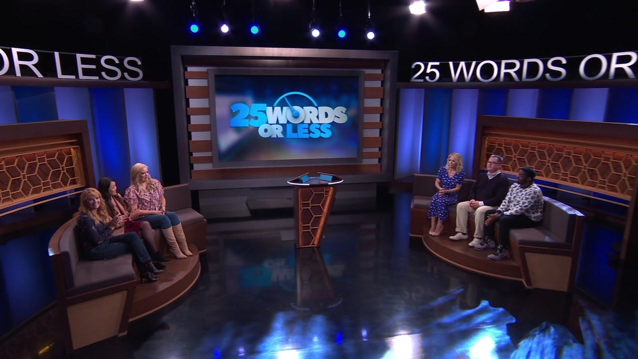 Lea Thompson and Melissa Peterman vs. Debbie Matenopoulos and Ron Funches