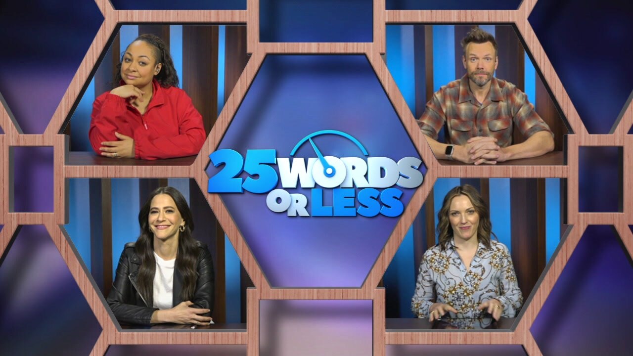 Joel Mchale Is Not On Meredith's Good Side!