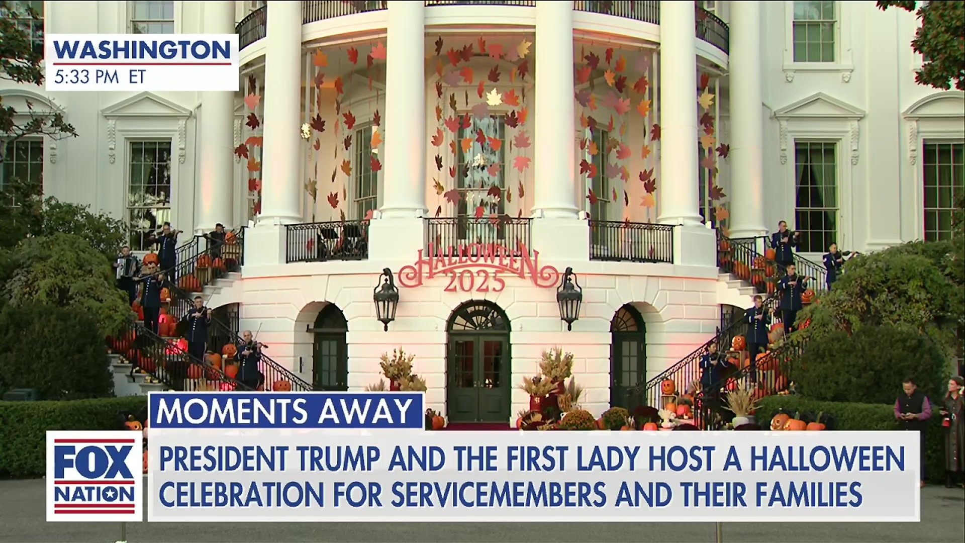 (10/30) Trump, First Lady Greet Trick-or-Treaters