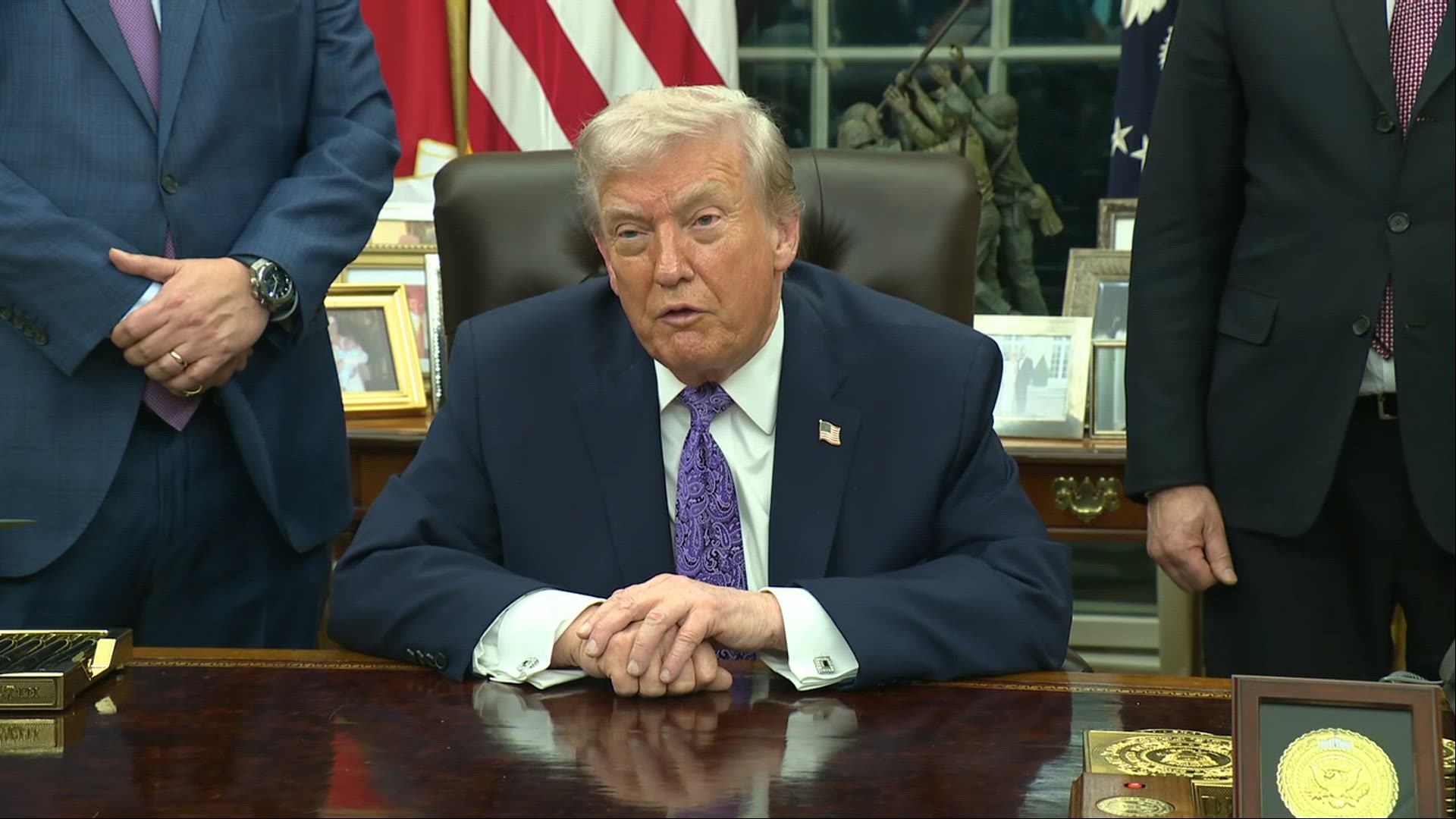 (12/11) Oval Office Signing Ceremony