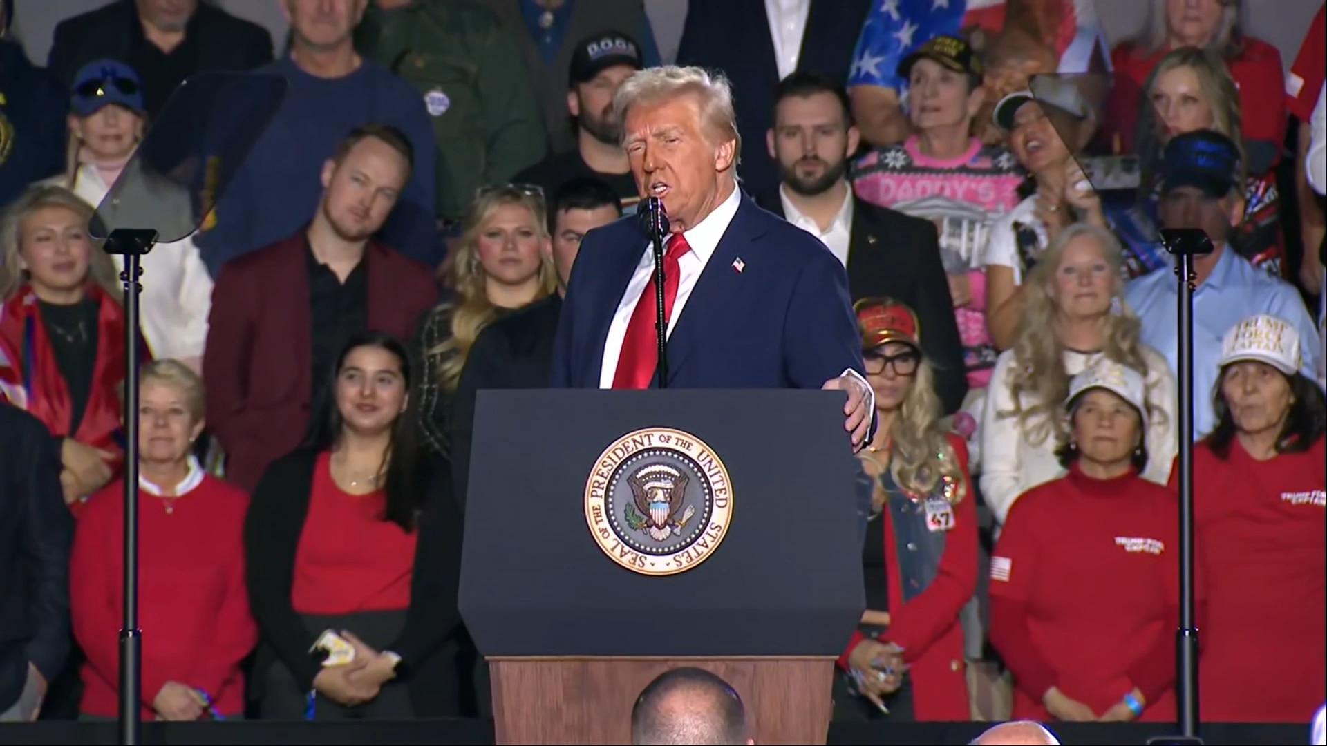 Trump Talks 'No Tax on Tips' in Vegas