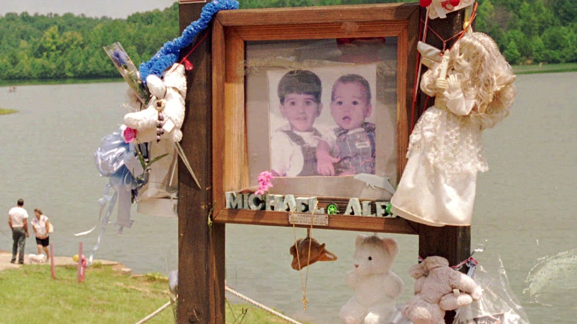 Episode One: Sex, Lies and Audiotapes