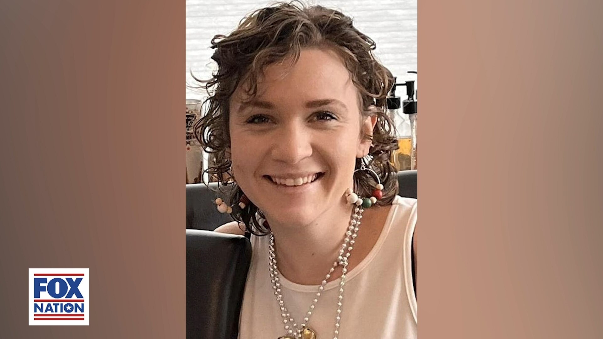 Mom, 26, Vanishes after funny texts with Sister