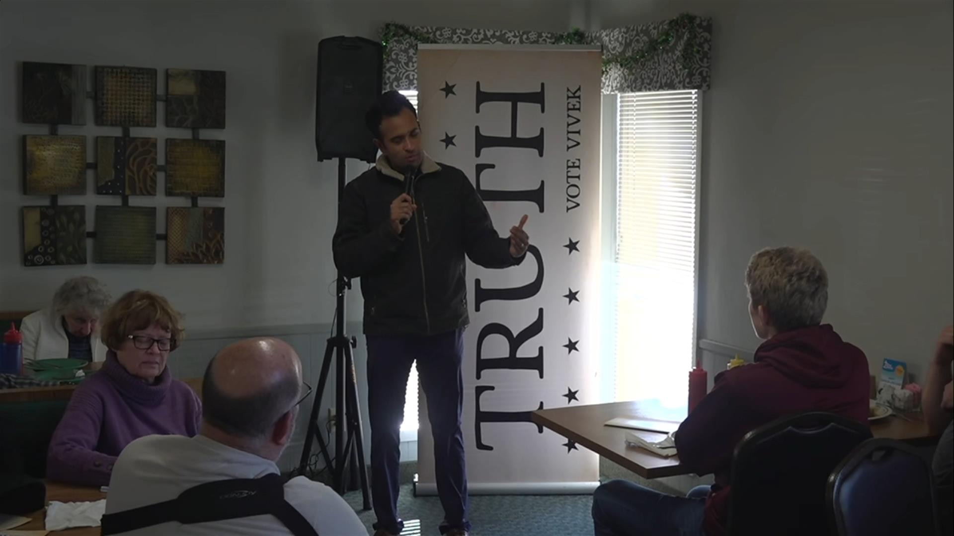 Vivek Ramaswamy: Emmetsburg, IA