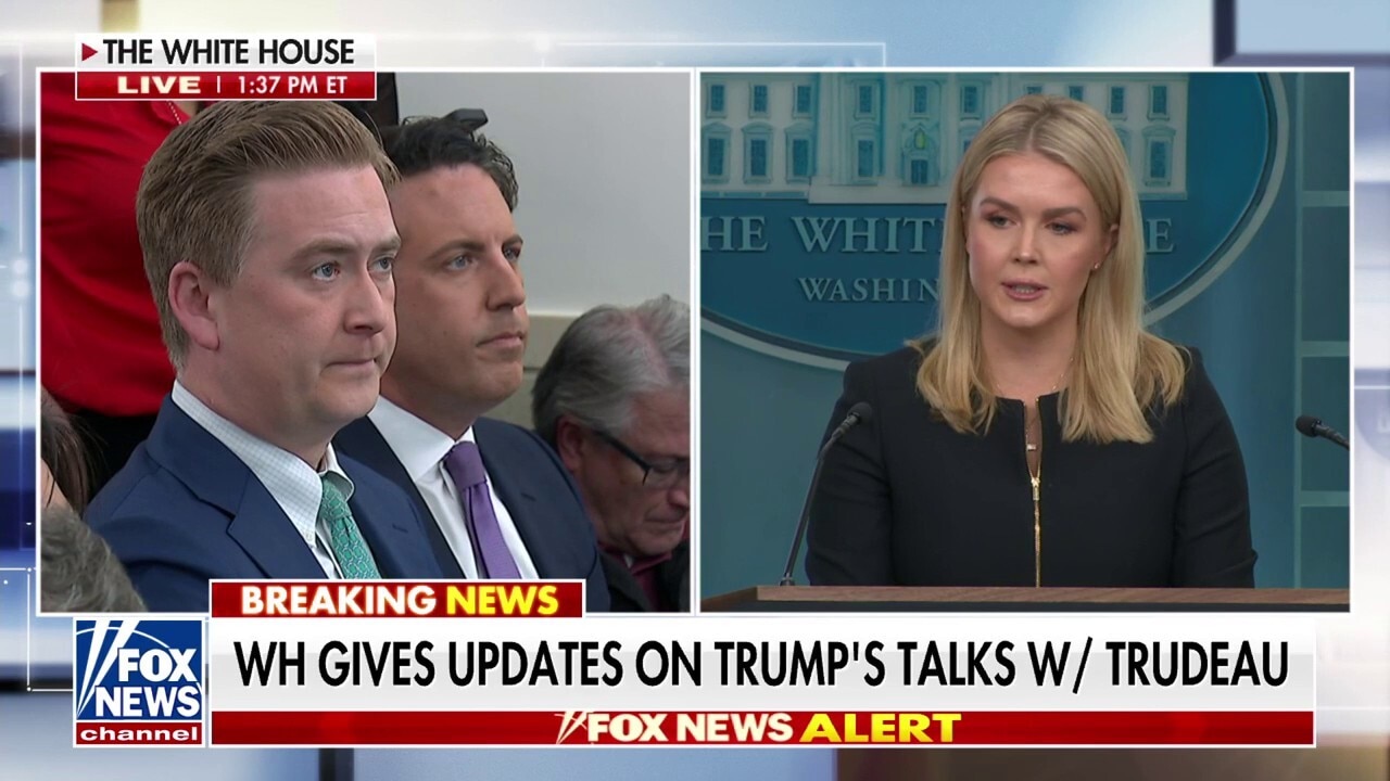  Fox News presses the White House on Hamas negotiations