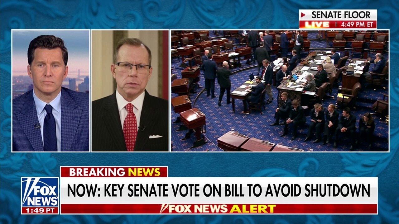 Sen. John Fetterman expected to side with GOP in key Senate vote for funding bill