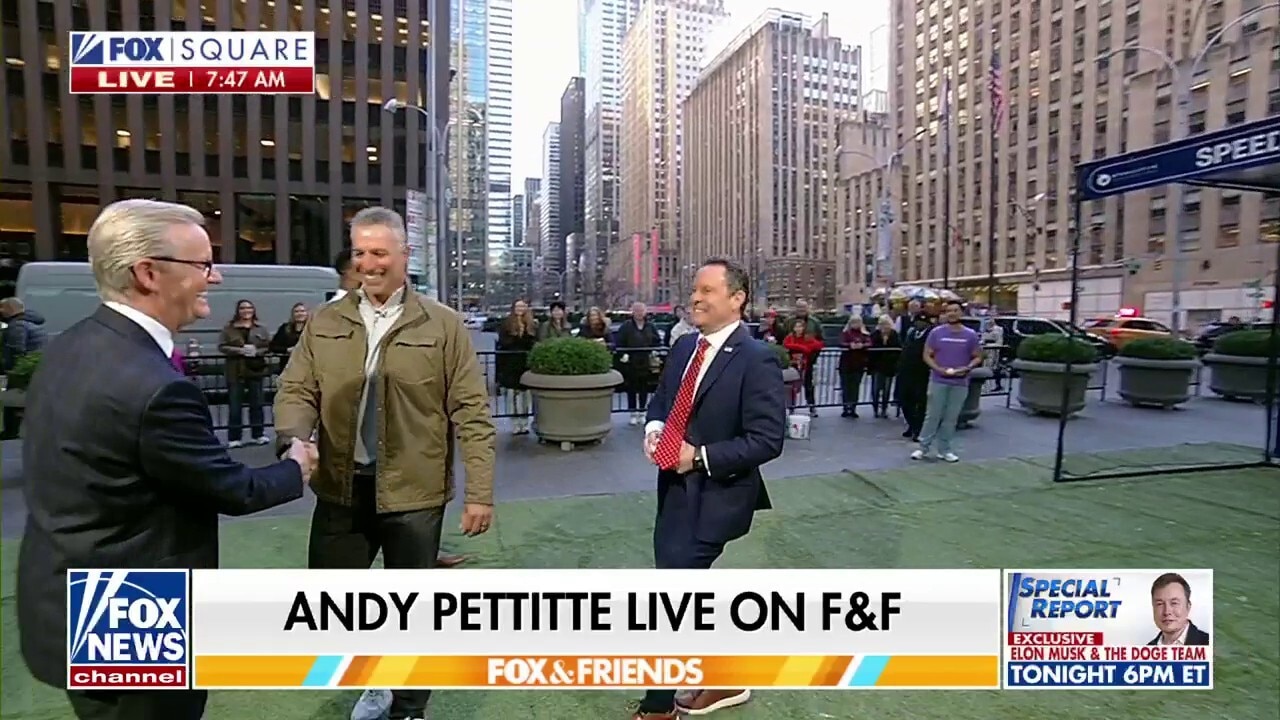 'Fox & Friends' hosts compete for the fastest pitch on Fox Square