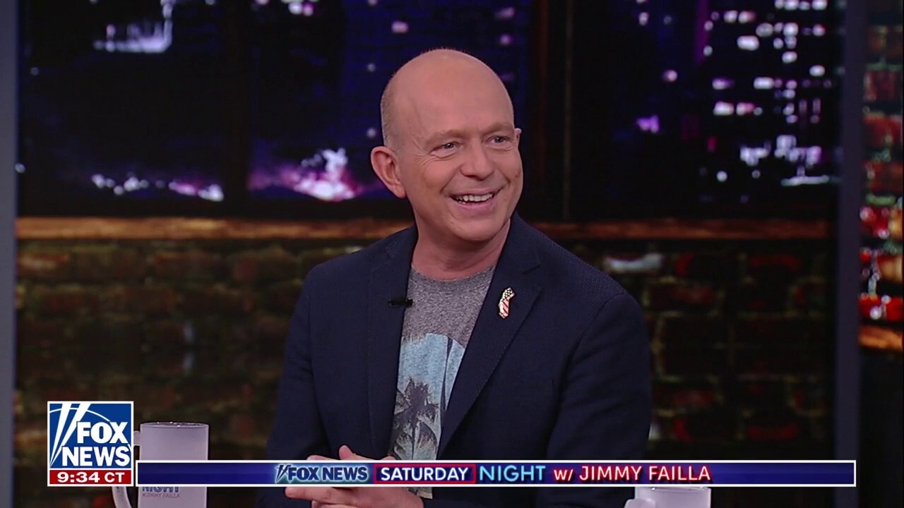 WATCH: Steve Hilton Stops By 'Fox News Saturday Night' To Discuss His New Book 'Califailure'