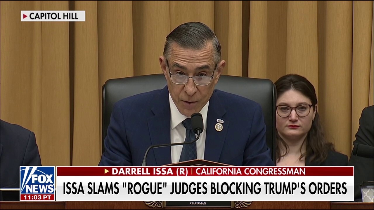 House Judiciary Committee holds hearing on activist judges