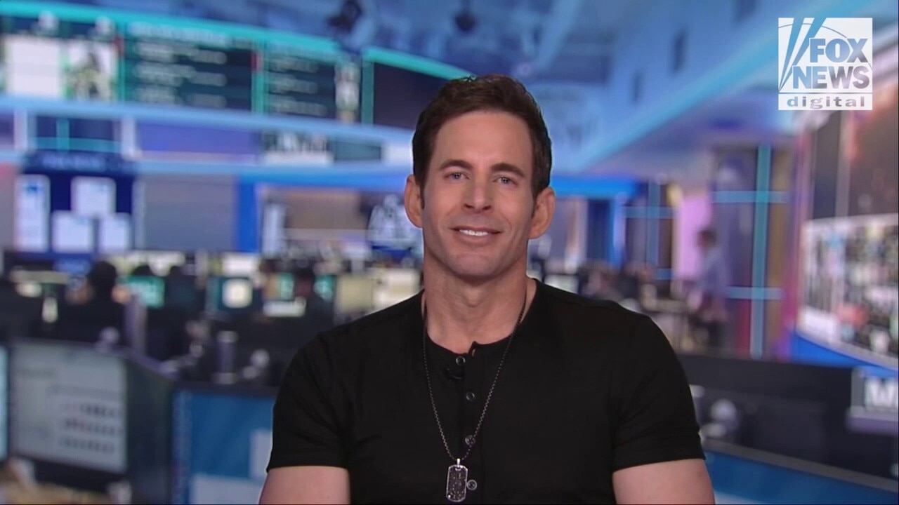 HGTV star Tarek El Moussa on most awkward moment working with wife and ex-wife