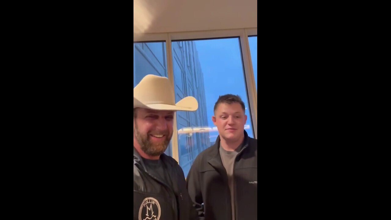 Sen. Markwayne Mullin shares update on his son's health journey.mp4