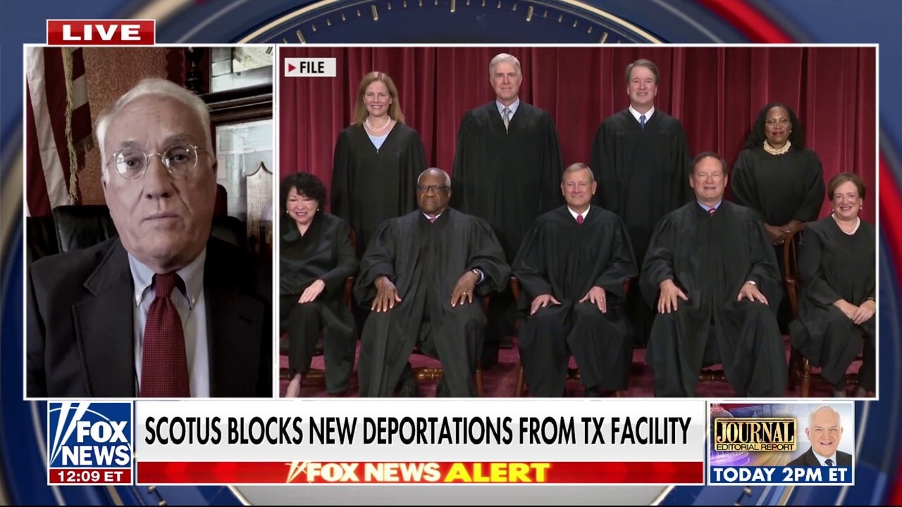 Former US attorney stresses for ‘due process’ in Trump migrant deportations