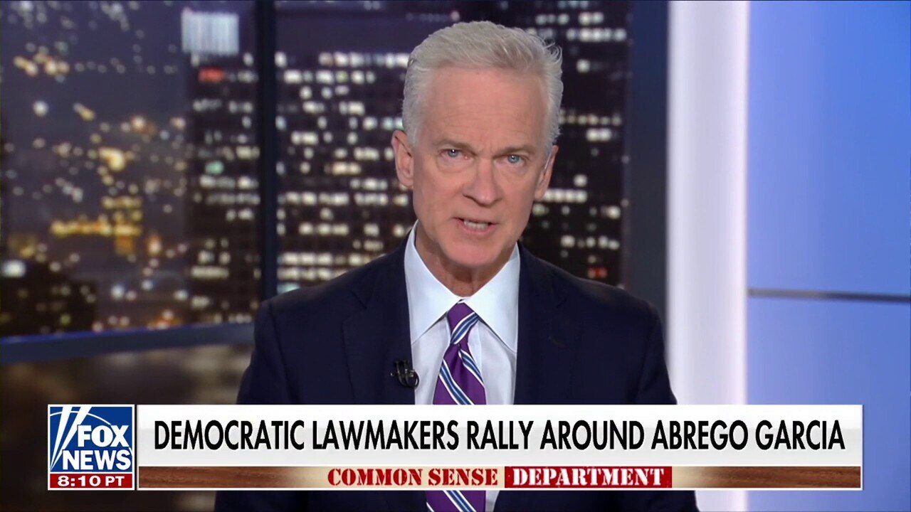 Trace Gallagher: Is Kilmar Abrego Garcia the new ‘star’ of the Democratic Party?