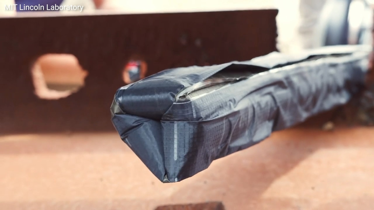 'CyberGuy': Soft-growing robot helps rescuers find survivors in collapsed buildings