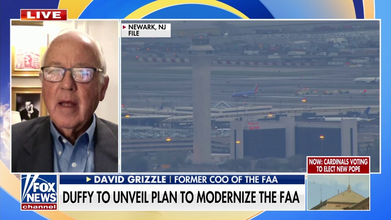 Former FAA official outlines challenges with 'archaic' technology as Secretary Duffy eyes modernization