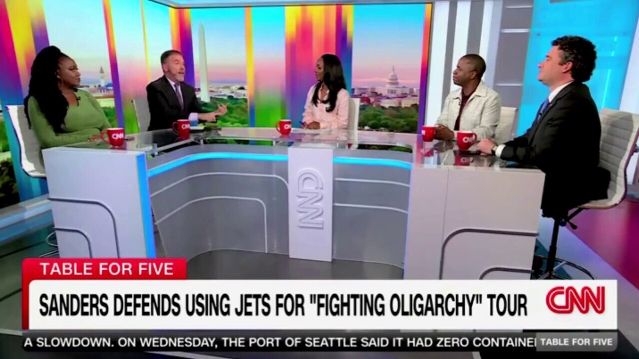 CNN panel rips Bernie Sanders for flying private on his 'Fighting Oligarchy' tour