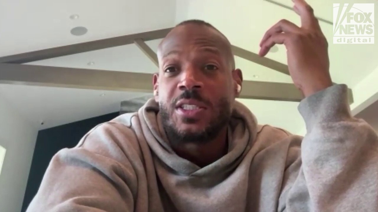 Which politicians would’ve crushed as comedians? Marlon Wayans has some thoughts