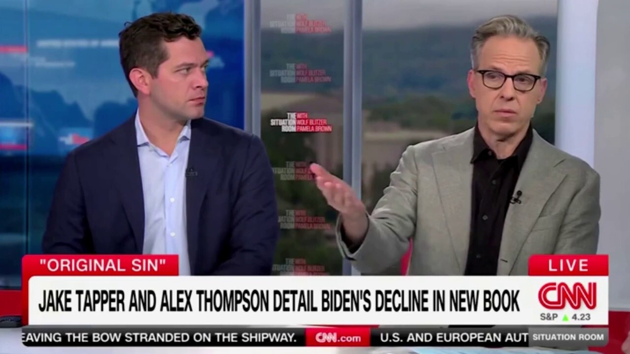 Jake Tapper calls out Trump, says he 'has not been transparent about his health records' 