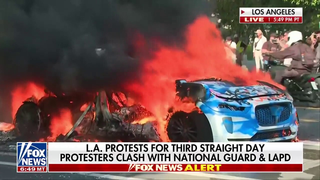 Nighttime is the enemy of law enforcement, says former DC homicide detective