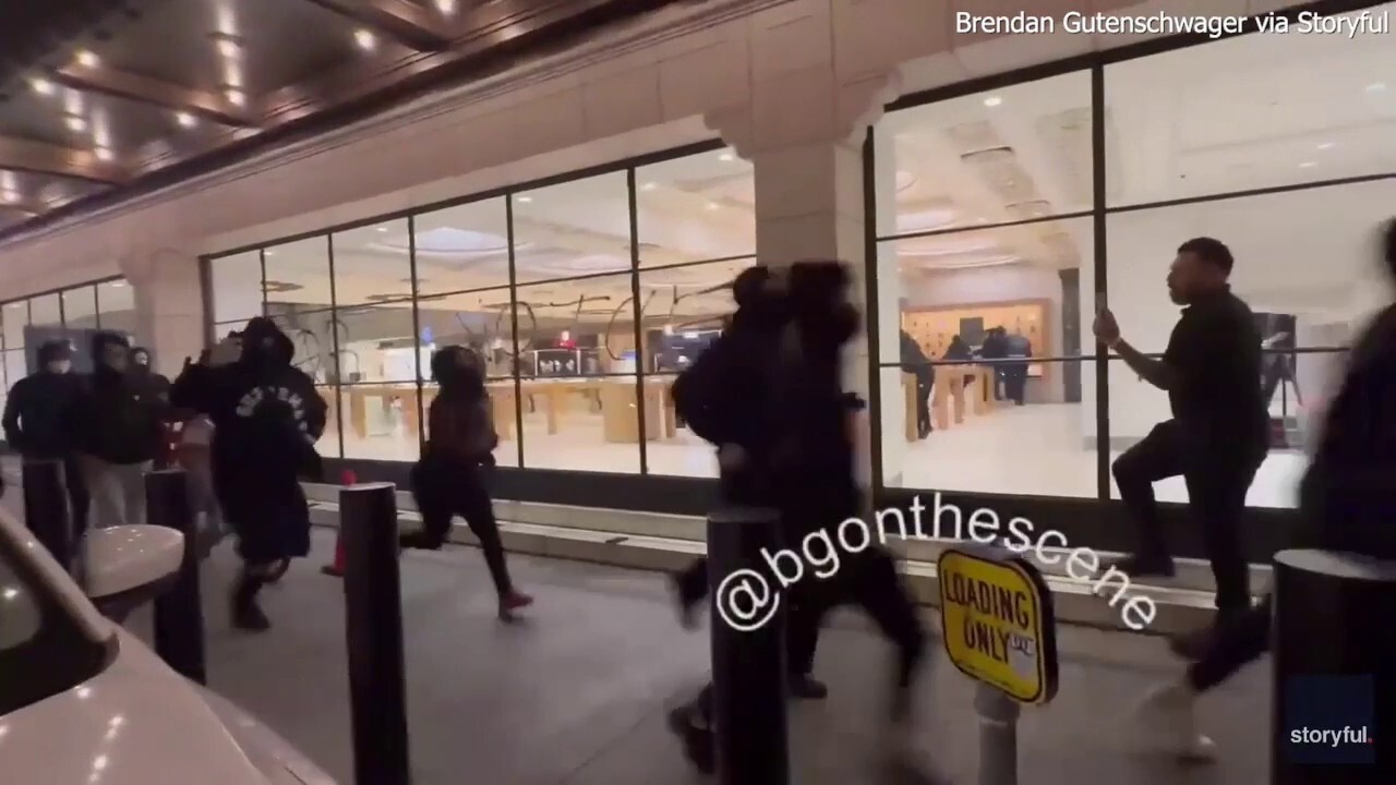 LA Apple Store looted in anti-ICE riots