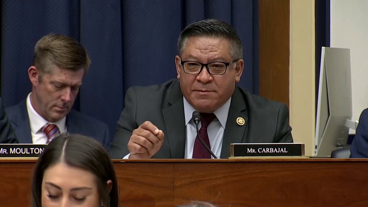 Democrat tells Pete Hegseth to 'get the hell out' of the Defense Department