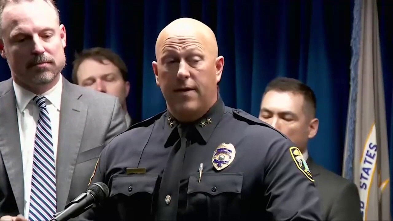 Brooklyn Park officers credited with foiling plan of alleged lawmaker shooter