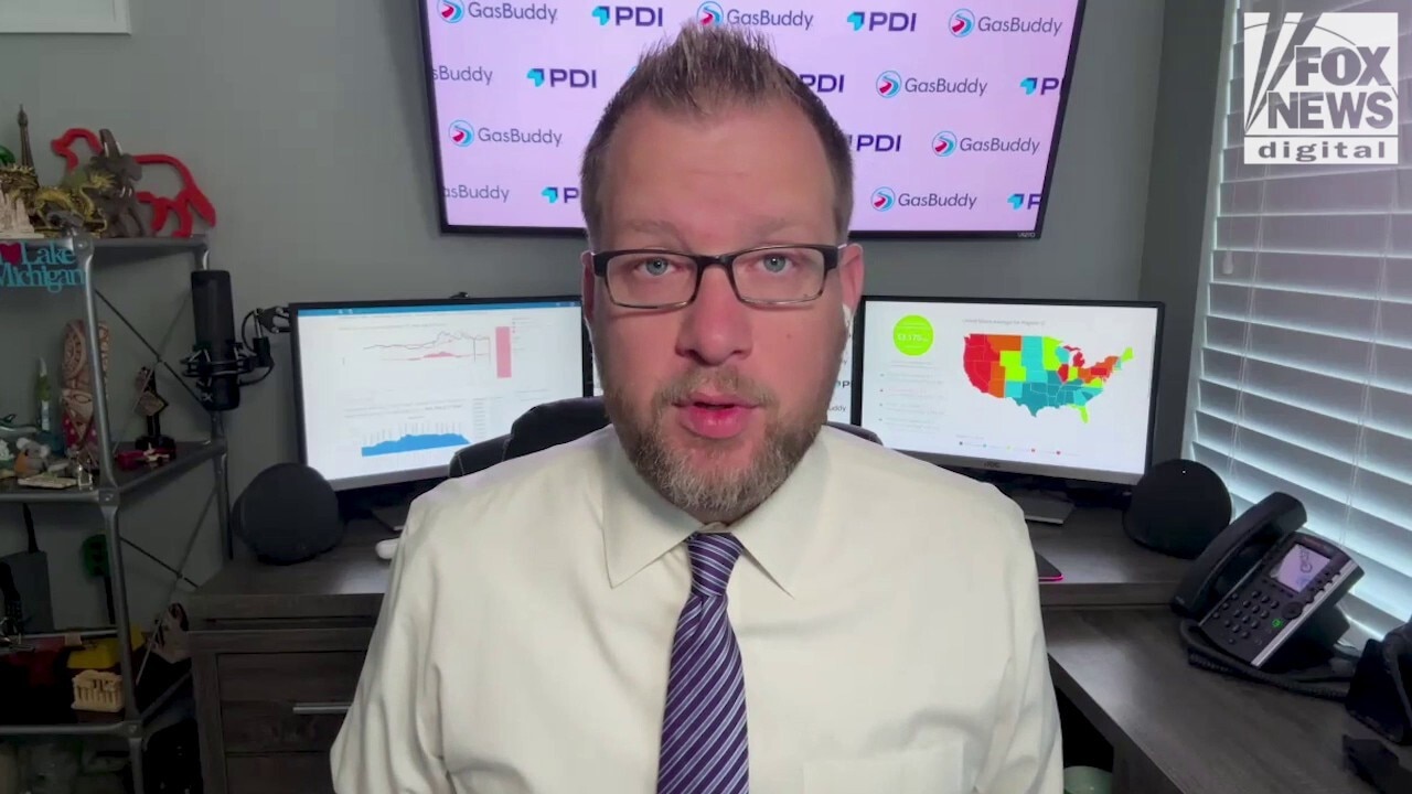 GasBuddy expert says claims the US will see 'massive spike' in gas prices are 'erroneous'