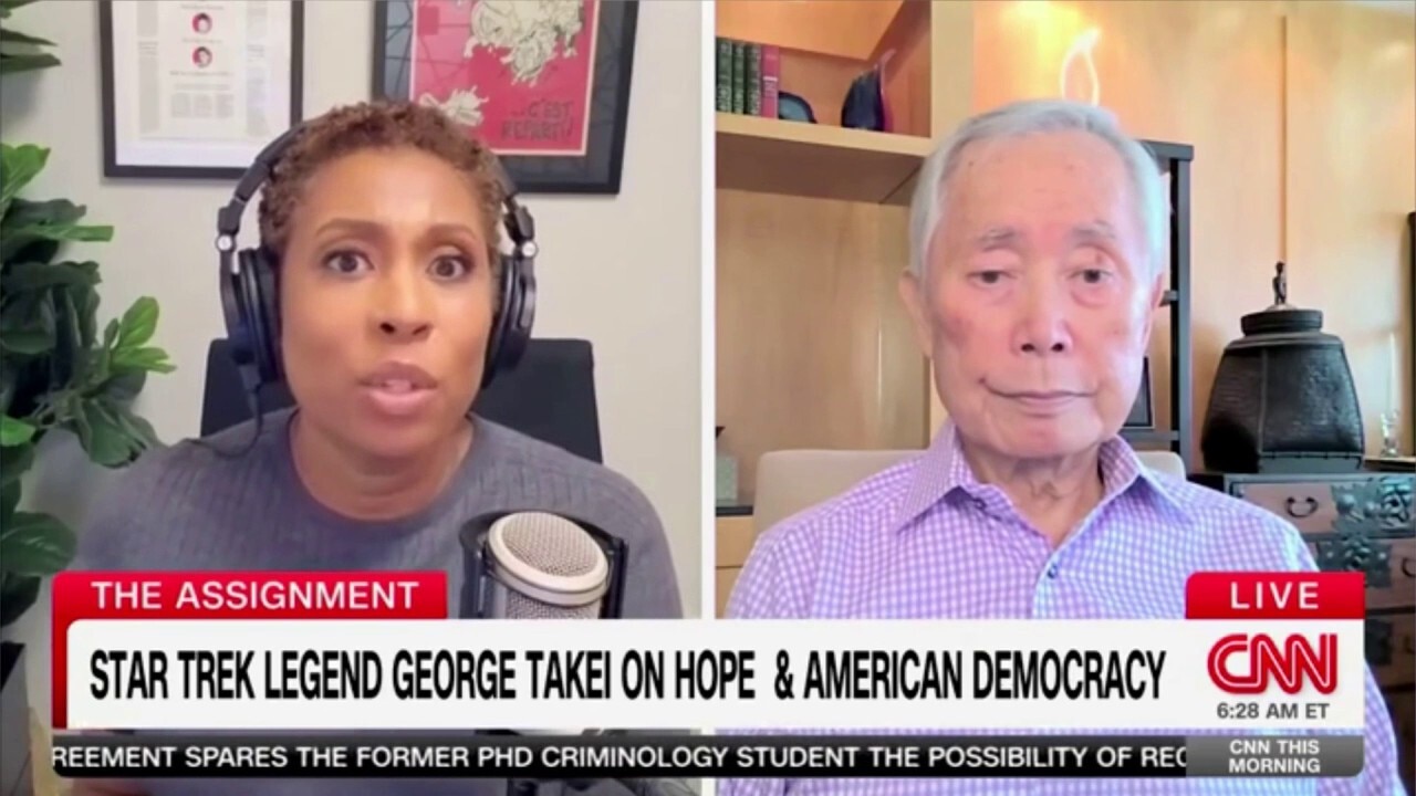 'Star Trek' actor compares US Japanese internment camps to Trump detaining illegal immigrants