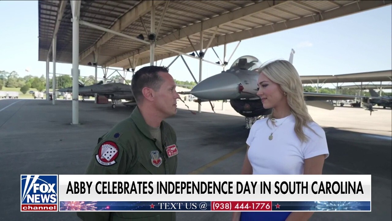 Pilots shed light on what goes into 'Salute from the Shore' flyover