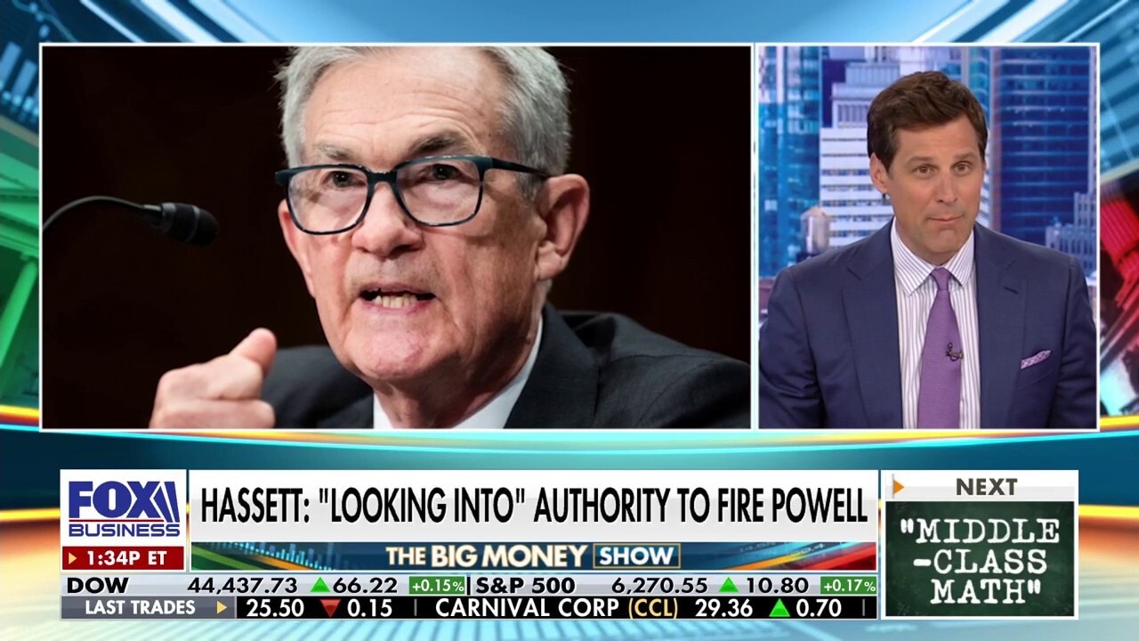 White House ramps up pressure on Powell, 'looking into' authority to fire him
