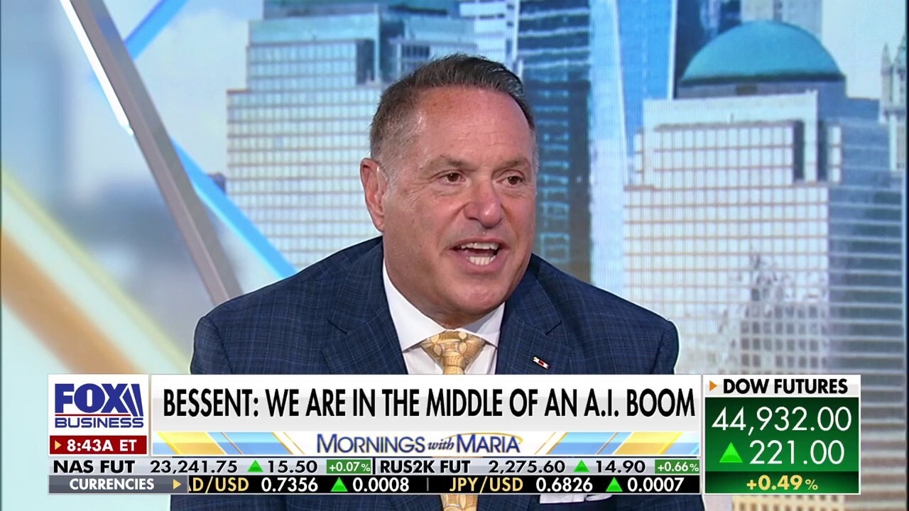 Korn Ferry vice chairman on tariffs: Uncertainty creates fear 