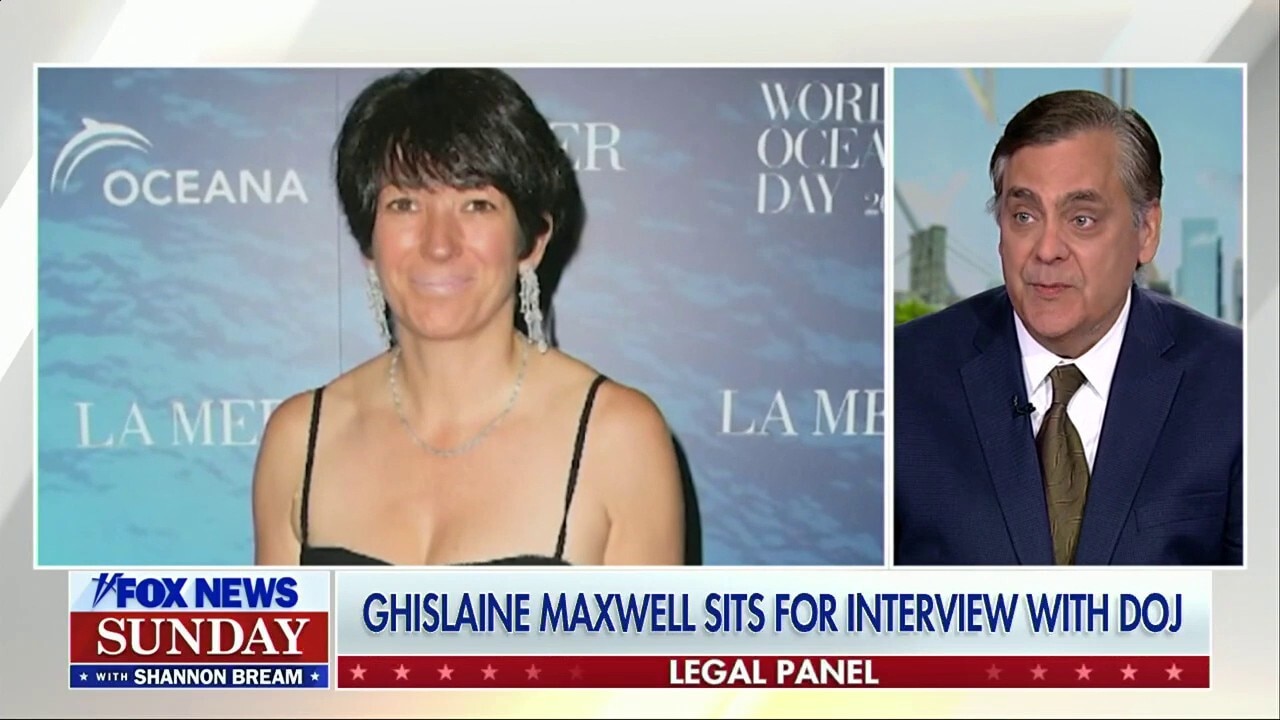 Jonathan Turley: Ghislaine Maxwell 'appears to be untapped as to her account'