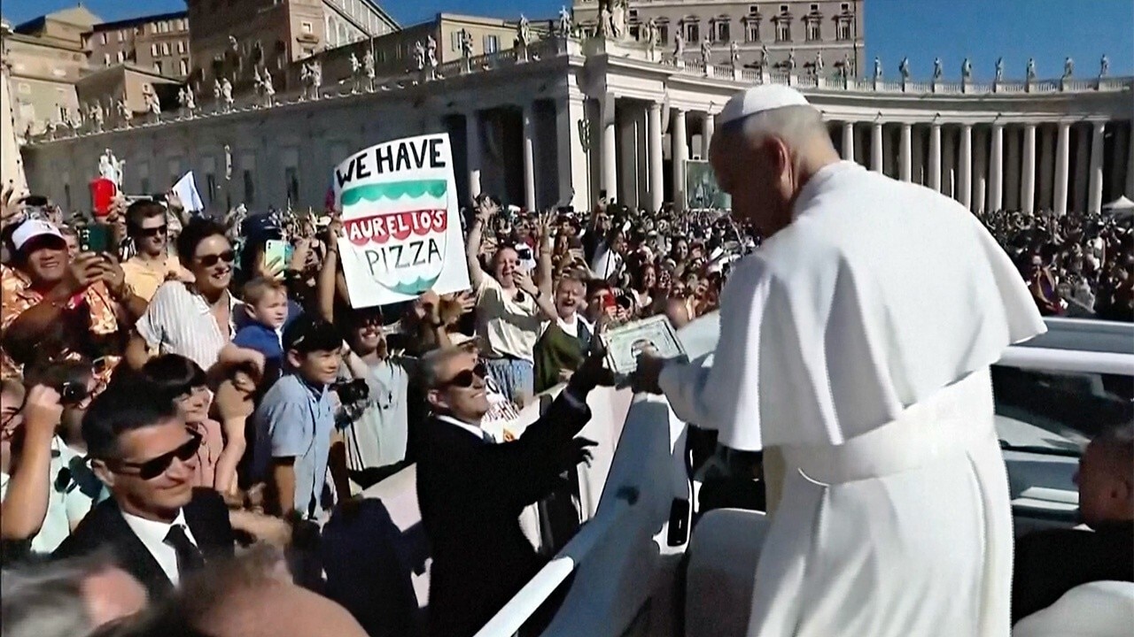 Pope Leo gets box of favorite hometown pizza in Saint Peter’s Square