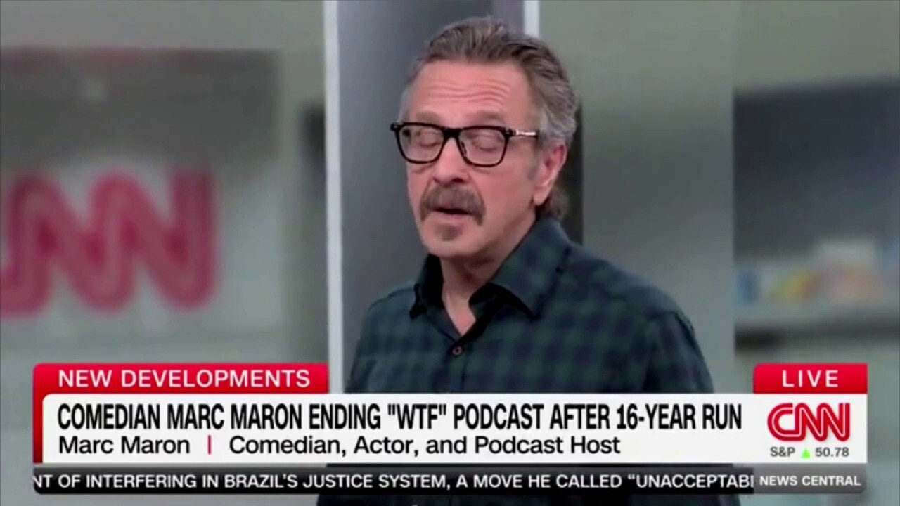 Liberal comedian Marc Maron says some hosts using podcasting for 'evil'