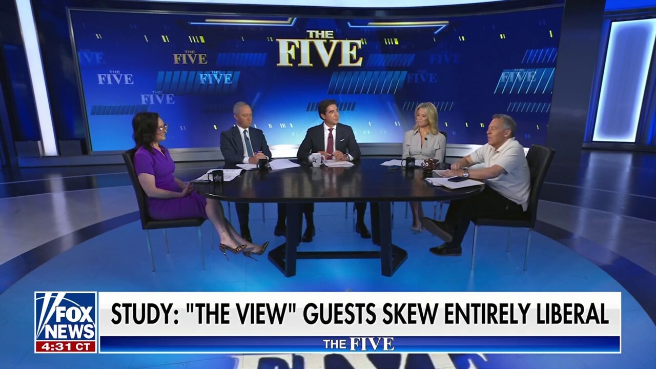 'The Five' on whether liberal media lacks 'viewpoint diversity'